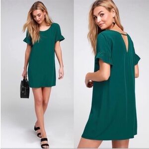 Lulu’s Chic of Perfection Emerald Green Mini Shift Dress NWT Size Small